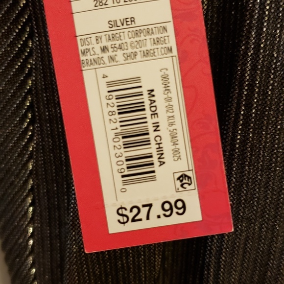 Fantastic, dressy pantsuit for any occasion. - Picture 4 of 4